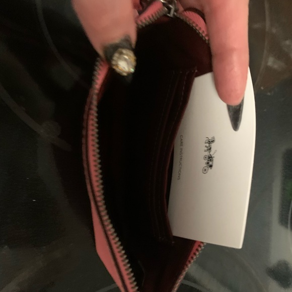 Coach Wristlet NWT pink - Picture 2 of 4